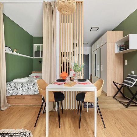 City Panorama Studio Apartments Jaworska 4 By Noclegi Renters Вроцлав Екстериор снимка